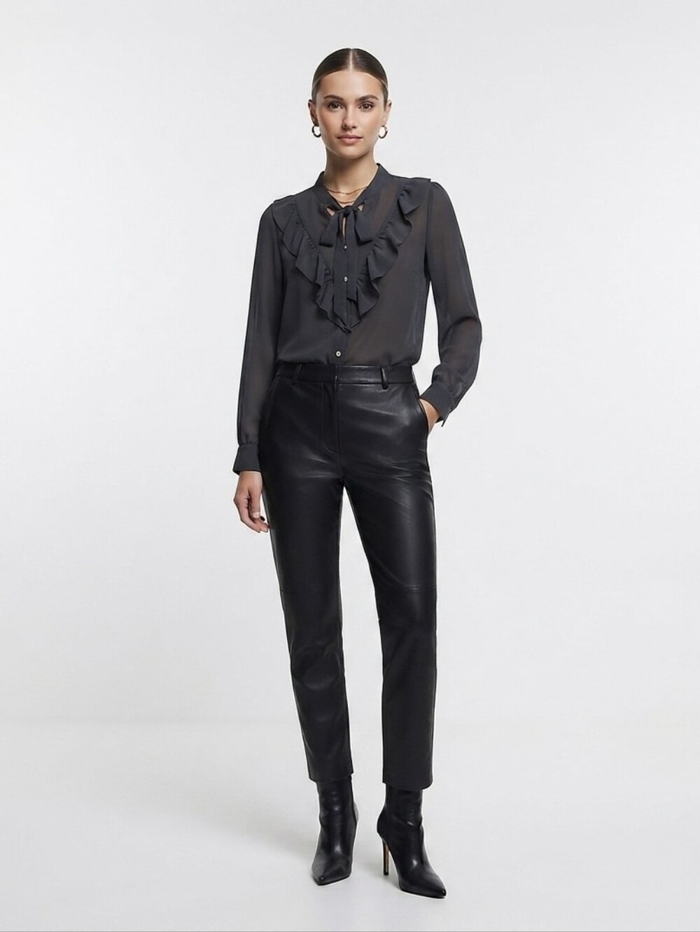 NEW Long Sleeve Ruffled Bib Front Blouse Size M/L